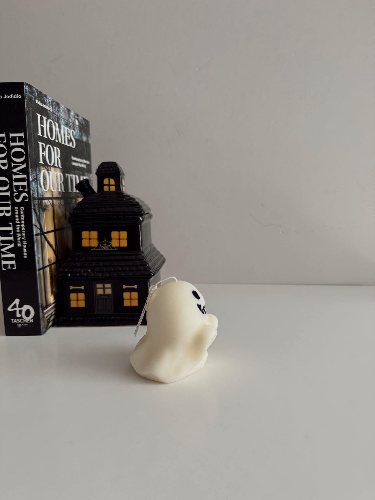 Naughty Ghost