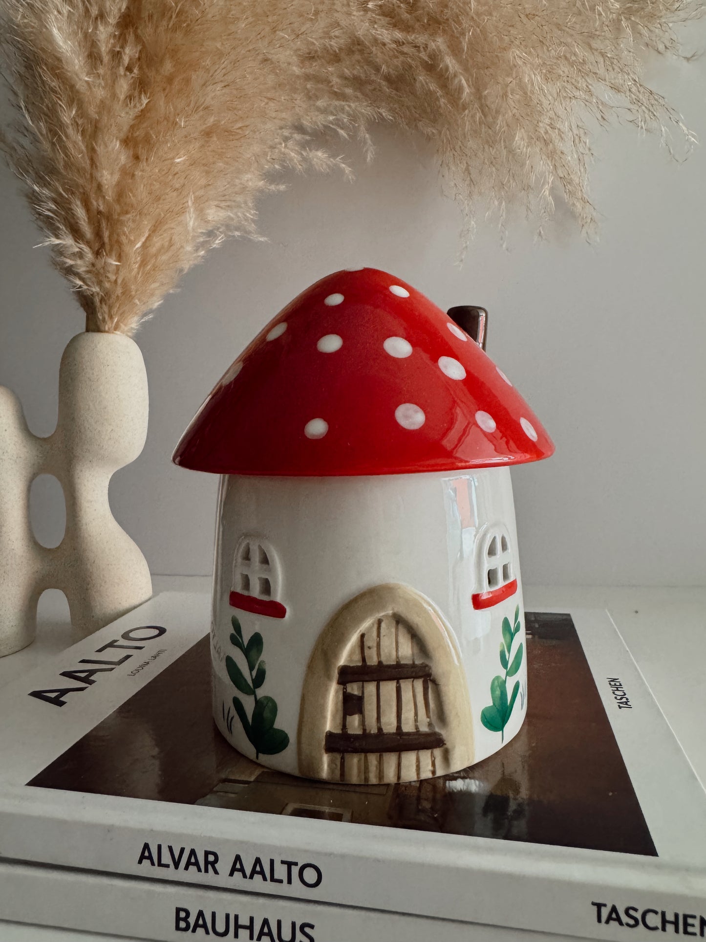 Mushroom House Burner