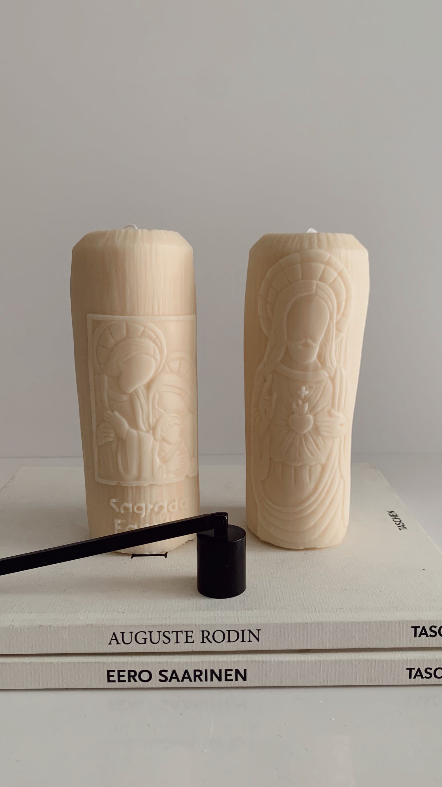 Sagrada Familia Pillar Candle