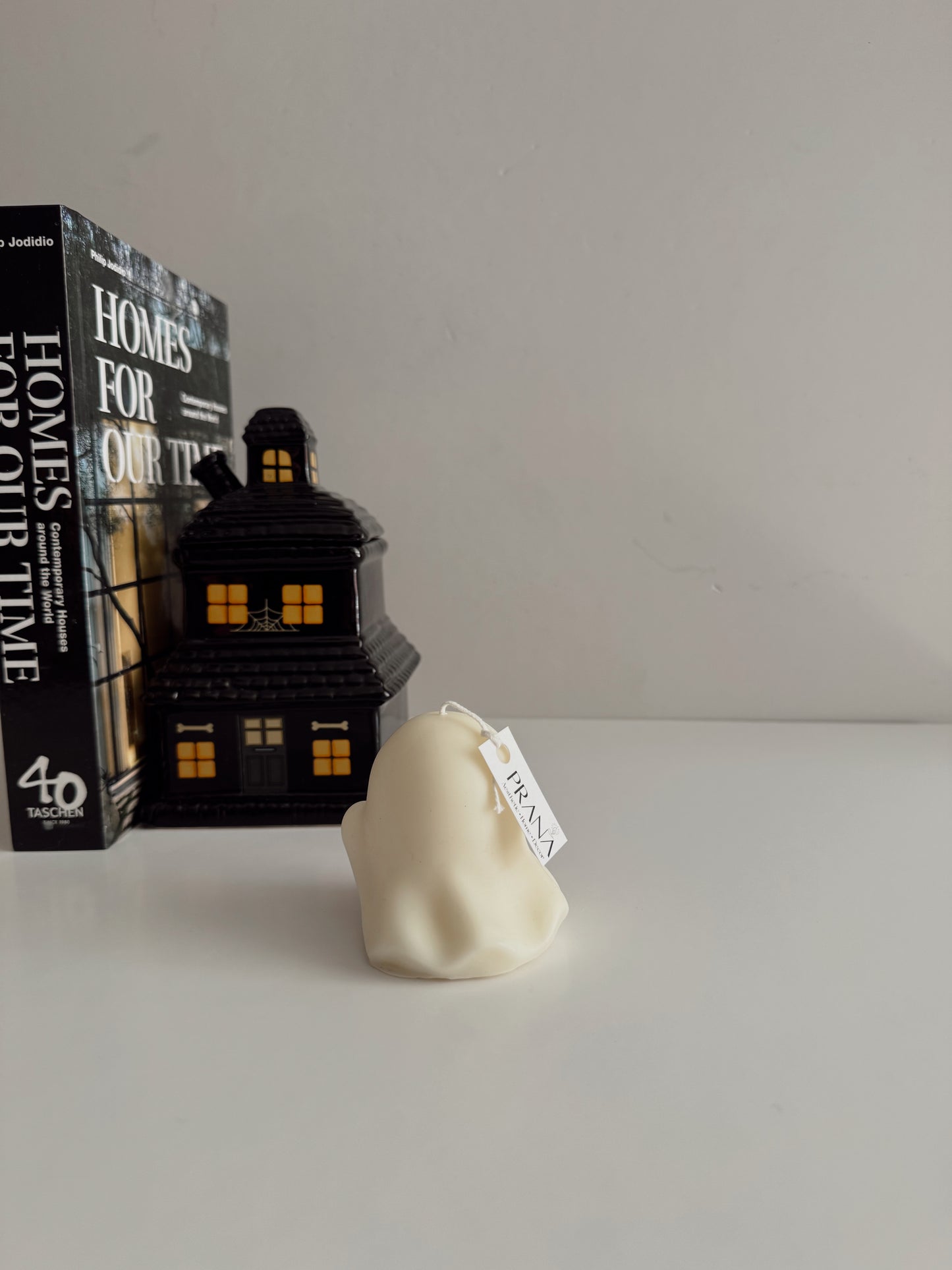 Naughty Ghost