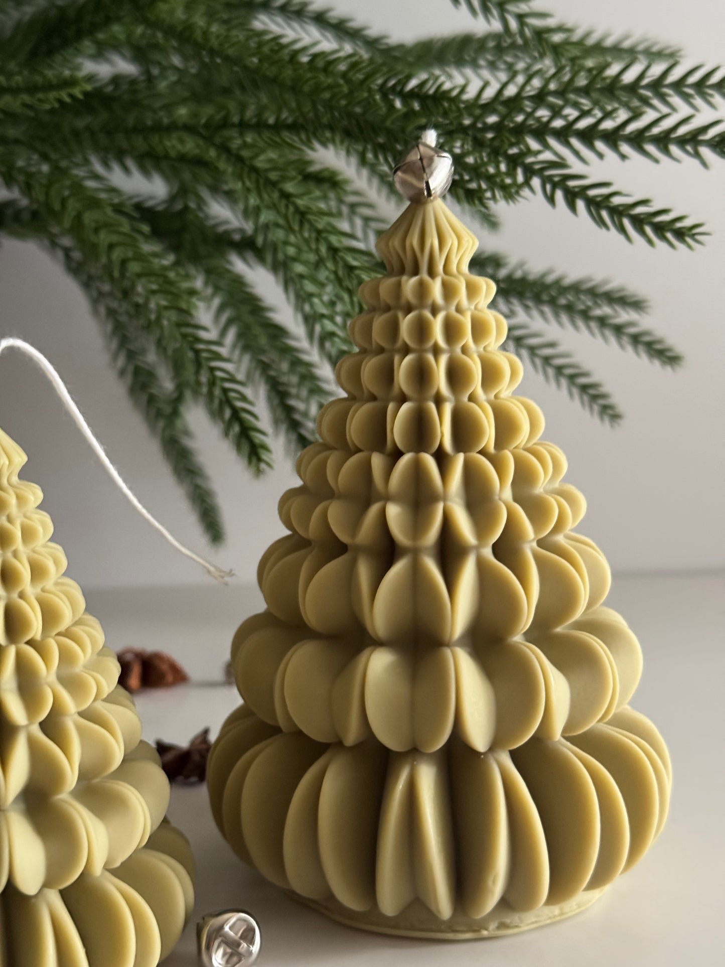 Holly Jolly Christmas Tree