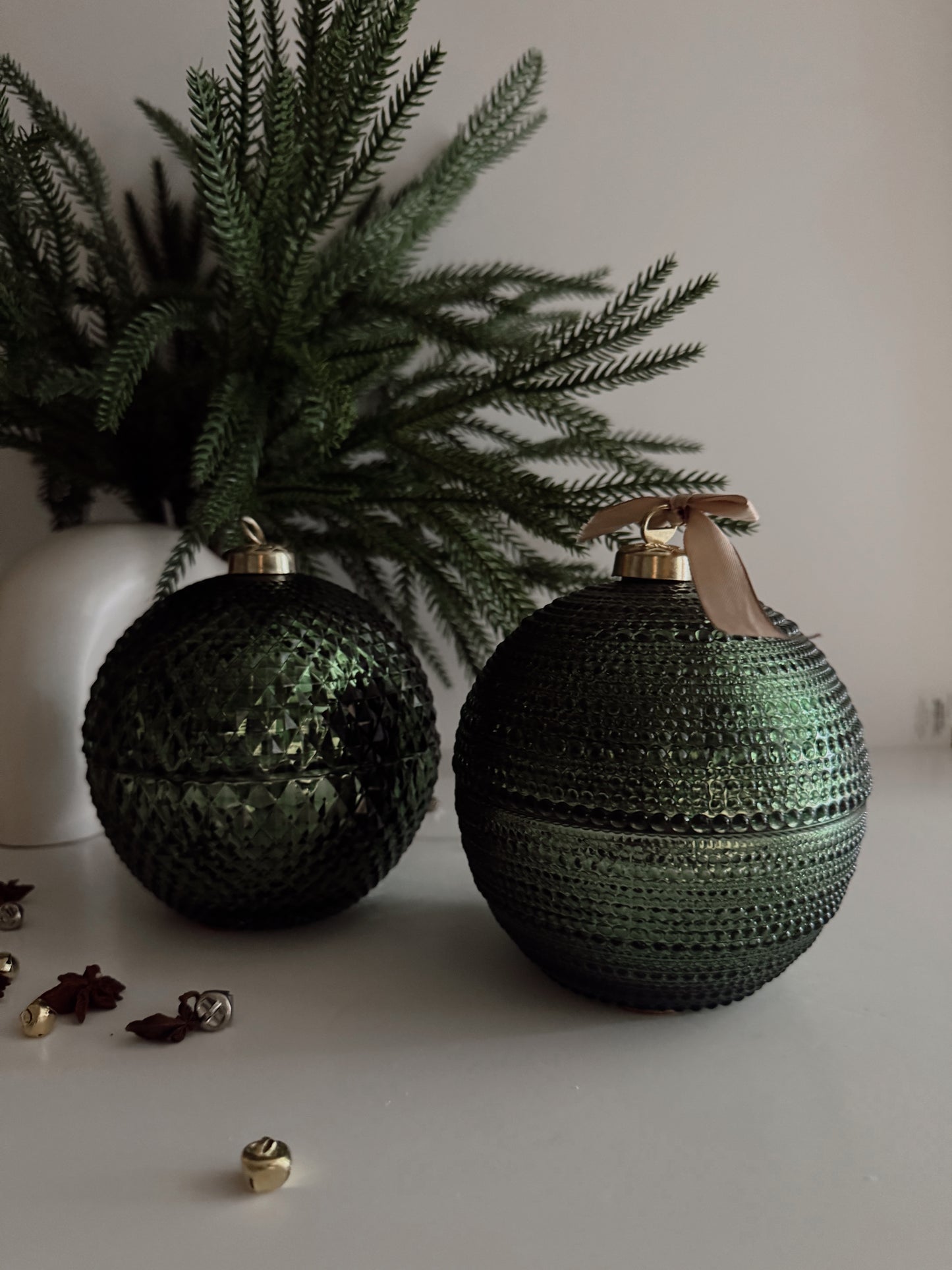 Christmas Sphere Jar