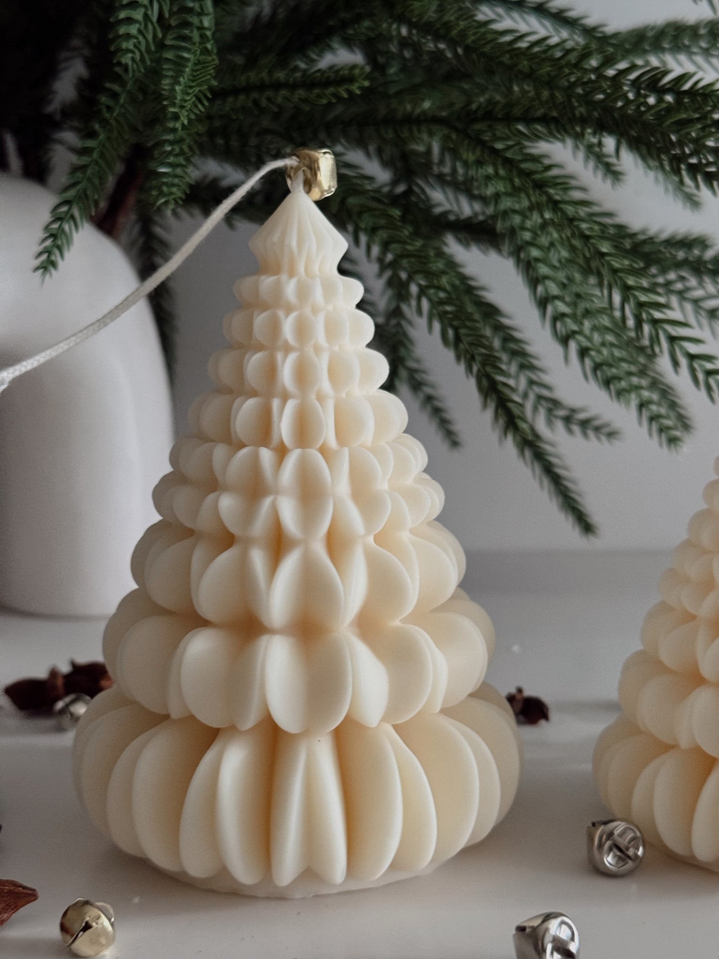 Holly Jolly Christmas Tree