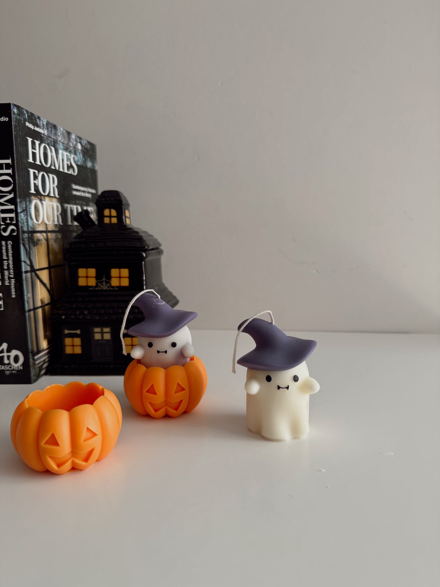 Magic Ghost Candle